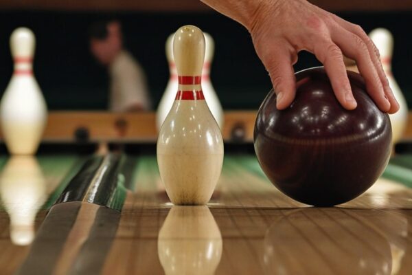 duckpin bowling hero scene